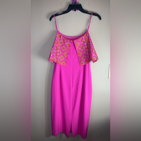Gianni Bini Bright Pink
Embroidered Dress - Picture 5 of 7